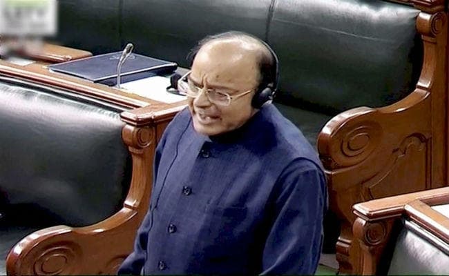 मनमोहन के खिलाफ बयान को लेकर राज्यसभा में गतिरोध खत्म, सरकार ने दिया बयान