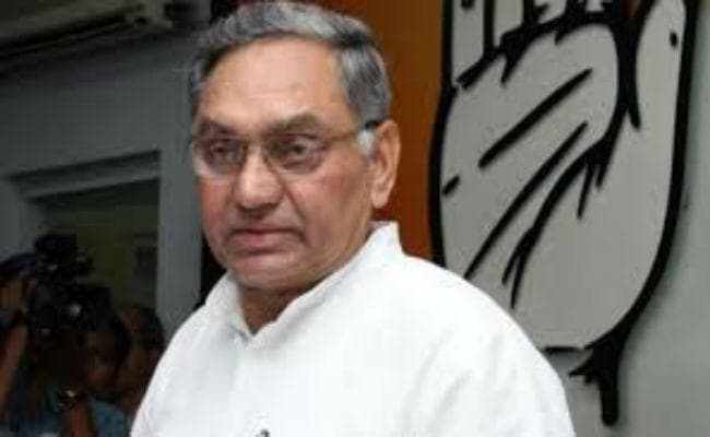 कांग्रेस ने गुजरात, हिमाचल कांग्रेस विधायक दल बैठकों के लिए पर्यवेक्षक नियुक्त किये