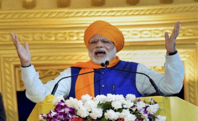 गुरु गोबिंद सिंह के सिद्धांत हमेशा हमें आगे बढ़ने के लिए प्रेरित करते रहेंगे: मोदी