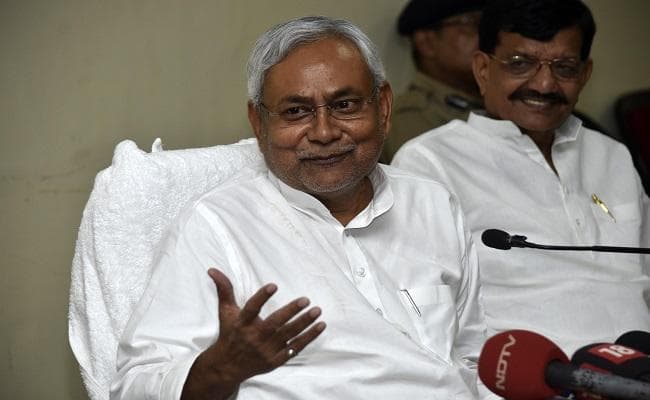 नीतीश ने समान नागरिक संहिता पर राय कायम करने में असमर्थता जतायी