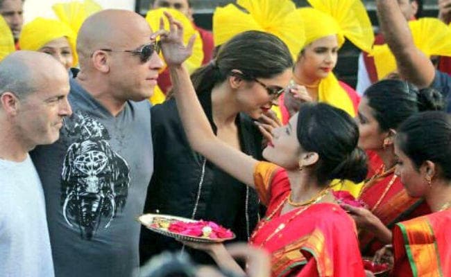 डीजल और दीपिका ने जब किया लुंगी डांस तो फैंस भी नहीं रोक पाये खुद को