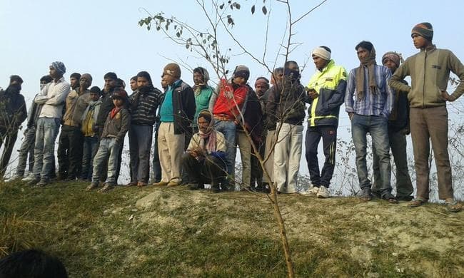 हाजीपुर में महिला की गला रेतकर हत्या, दहशत