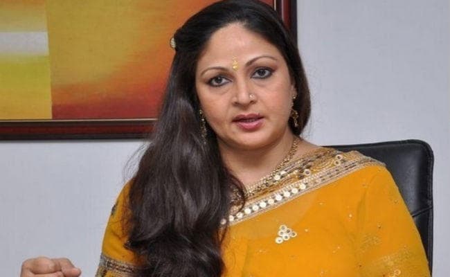 रति अग्निहोत्री के खिलाफ घर में बिजली चोरी करने का आरोप, मामला दर्ज
