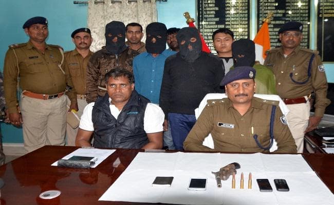 बिहार : हाजीपुर में Avon साइकिल कंपनी के मैनेजर से 15 लाख लेवी मांगनेवाला नक्सली गिरफ्तार