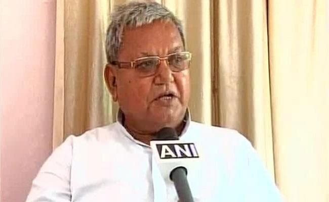 UP चुनाव से ठीक पहले भाजपा सांसद ने उठाया विवादास्पद मुद्दा !