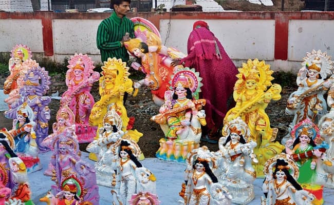 सरस्वती पूजा पर बन रहा पंच महायोग का अनोखा संयोग, जानें क्या होगा लाभ