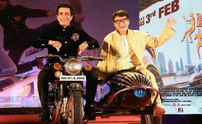 FILM REVIEW: जानें कैसी है ''कुंगफू योगा''