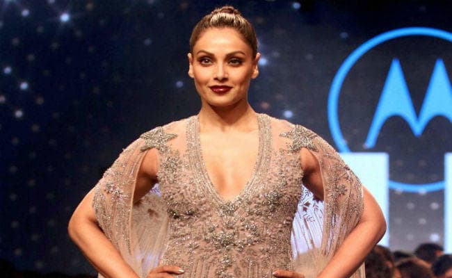 मैं रिएलिटी टीवी शो करना चाहूंगी: बिपाशा बसु