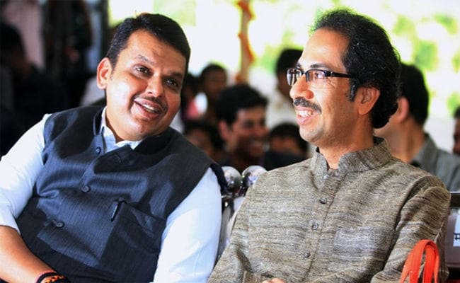 भाजपा ने लगाया आरोप, BMC चुनावों में कांग्रेस के साथ मिलीभगत कर रही है शिवसेना