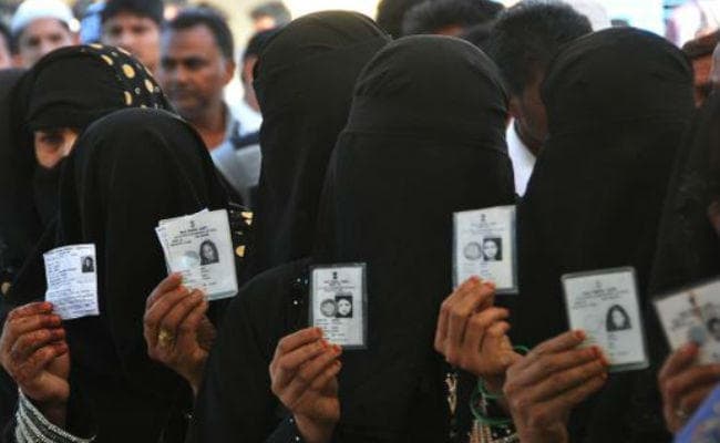 UP ELECTION SPECIAL : अभी खामोश हैं मुसलिम वोटर