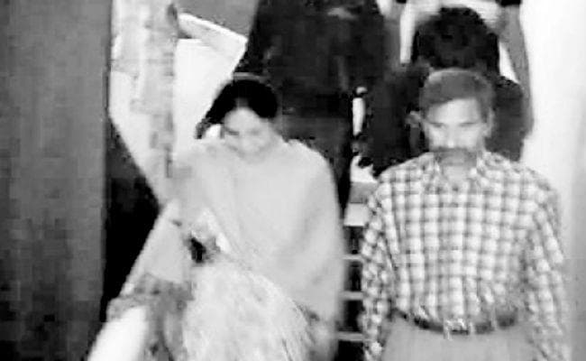 क्राइम सीरियल सीआइडी देख कर बनायी आकांक्षा की हत्या की योजना