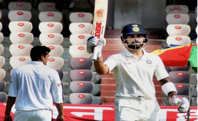अब ‘चीकू’ विराट ने रनों की इस दौड़ में भी वीरेंद्र सहवाग को दी पटखनी