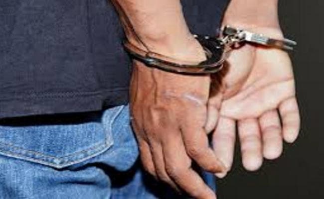 जैन दंपती पर जानलेवा हमला करनेवाला दिल्ली में गिरफ्तार