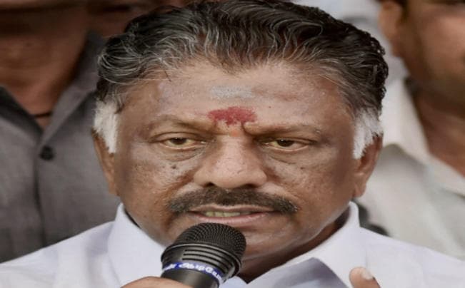 अब आगे क्या करेंगे पन्नीरसेल्वम, क्या खत्म हो जायेगा करियर?