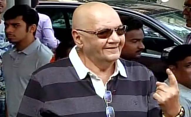 #BMCelections : बीएमसी चुनाव के लिए मतदान हुआ समाप्त, वोटिंग में दिखा बॉलीवुड का उत्साह