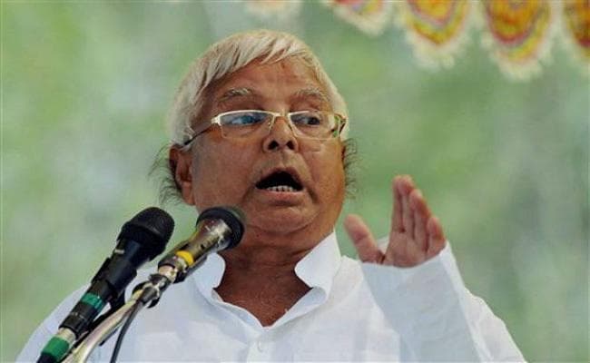 अटल बिहारी वाजपेयी जी बेड पर क्यों, जांच हो : लालू