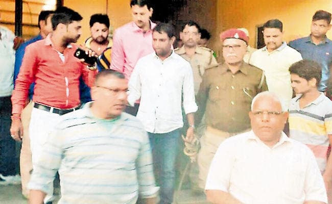 आजसू नेता गिरफ्तार, अवैध शराब के धंधे में शामिल था संजय यादव