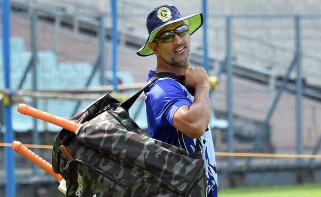 विजय हजारे ट्रॉफी: शतक जमा कर हारी बाजी अपने नाम की धौनी ने