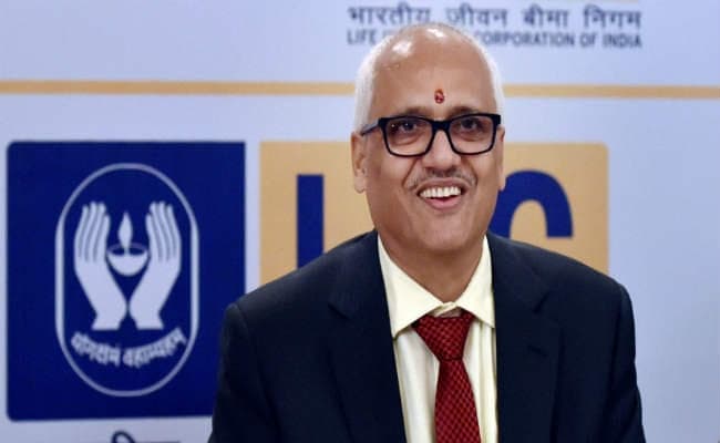 एलआईसी एजेंट होंगे डिजिटल, प्रीमियम संग्रह के लिये मिलेगी पीओएस मशीन एलआईसी एजेंट होंगे डिजिटल, प्रीमियम संग्रह के लिये मिलेगी पीओएस मशीन