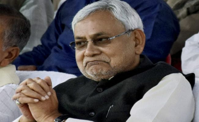 पेपर लीक कांड पर बोले नीतीश, आइएएस अफसरों के मेमोरेंडम का एक-एक शब्द पढ़ कर जांच कराऊंगा