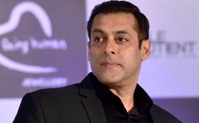 सबा कमर के बाद अब इस पाकिस्तानी एक्ट्रेस ने सलमान खान पर लगाया ऐसा आरोप