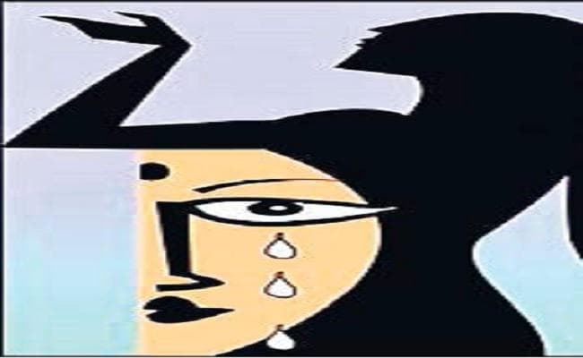 शौच करने गयी दलित महिला के साथ सामूहिक दुष्कर्म, दो युवकों के खिलाफ केस दर्ज