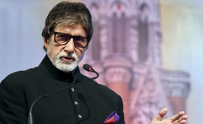 बीमार बहन के इलाज के लिए पैसे लेने बिग बी के घर घुसा ये शख्स, लेकिन...
