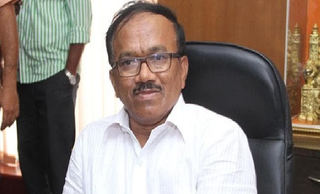 गोवा में हार गये ज्यादातर मंत्री, जानें पूरा रिजस्ट किसे मिली कितनी सीटें