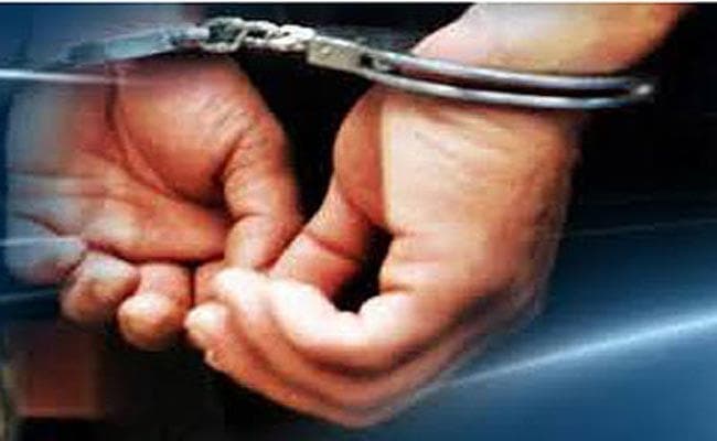 बिहार व मालदा के छह कुख्यात डकैत गिरफ्तार