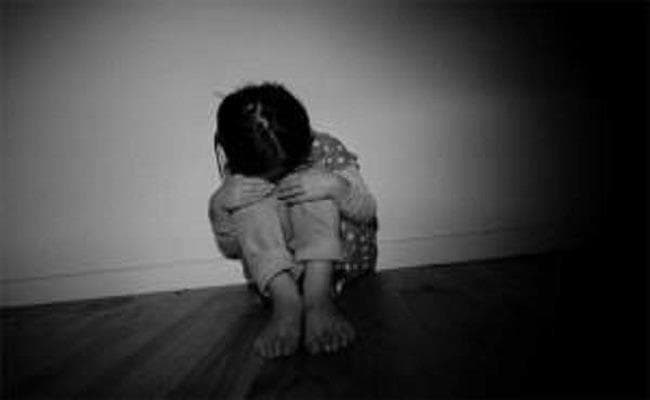 चॉकलेट का लालच दे मूक-बधिर बच्ची संग दुष्कर्म