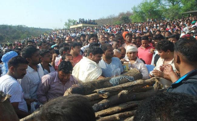 क्या हत्याकांड में विधायक संजीव सिंह का हाथ है?