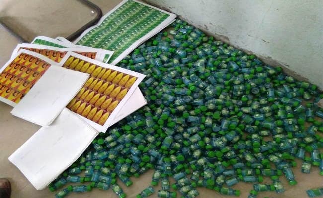 नकली पुदिन हरा, डाबर का सरसो तेल बनाने वाले गिरफ्तार