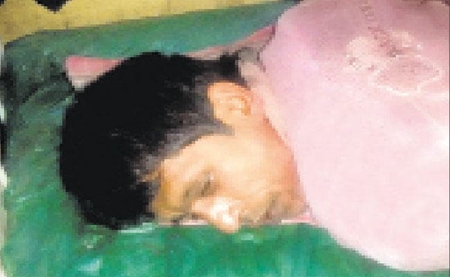 मालदा में तृणमूल उपप्रधान पर गोलियां दागी