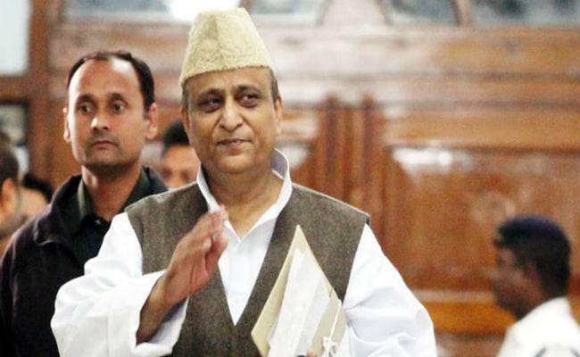 अटॉर्नी जनरल मुकुल रोहतगी ने बुलंदशहर गैंगरेप पर आजम खान के बयान को बताया बोलने की स्वतंत्रता