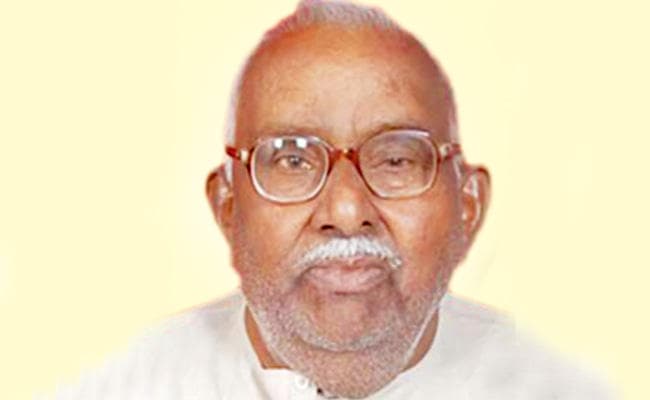 पूर्व मंत्री बन्ना गुप्ता के पिता का निधन, मंत्री सरयू राय ने परिवार को बंधाया ढांढ़स