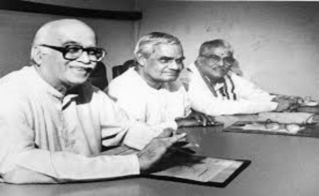 ‘रेअर’ फोटो में भाजपा का सफर