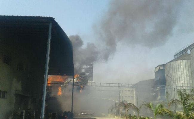 धनबाद : स्पिरिट फैक्ट्री के बॉयलर में लगी आग, विस्फोट, छह हताहत