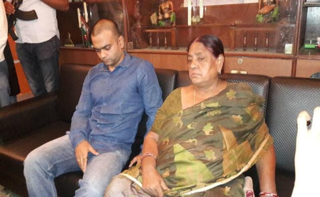 नीरज सिंह हत्याकांड : कुंती देवी बोलीं, बच्चा सिंह ने मुझसे कहा था तुम ने सब हड़प लिया है