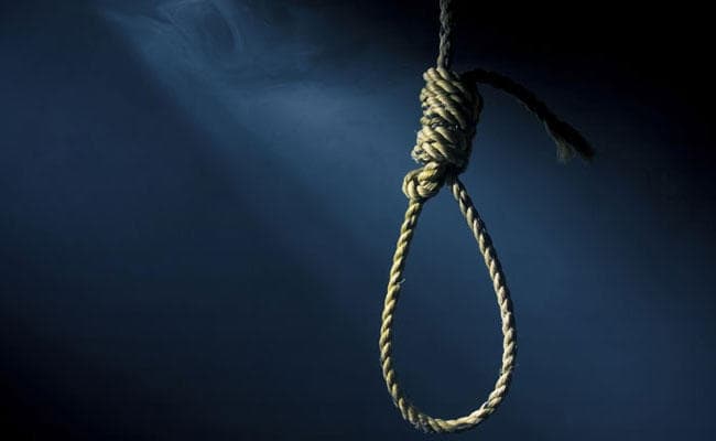 सिलीगुड़ी: पंखे से लटकता मिला युवक का शव