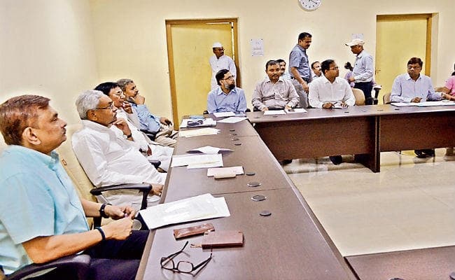 CM नीतीश का निर्देश, ''हिट एक्शन प्लान'' शीघ्र तैयार करें अधिकारी