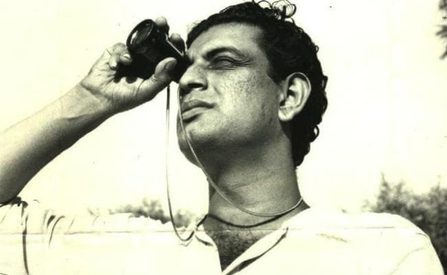 सत्यजित राय डिजिटल प्लेटफॉर्म पर क्यों नहीं ट्रेंड कर रहे हैं?