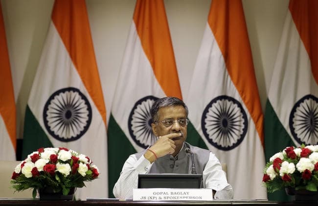 सैनिकों के शवों से बेअदबी : भारत ने पाकिस्तानी दूत को तलब कर की कार्रवाई की मांग, सौंपे सबूत