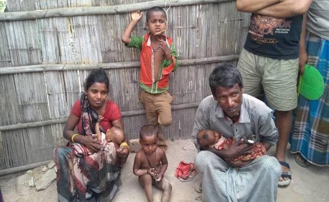 आर्थिक तंगी से जीवन का संग्राम हार चुका दंपती जिगर के टुकड़ों को बेचने पहुंचा बाजार