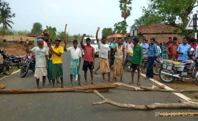 लिट्टीपाड़ा : सड़क दुर्घटना में चार वर्षीय बच्ची गंभीर रूप से घायल