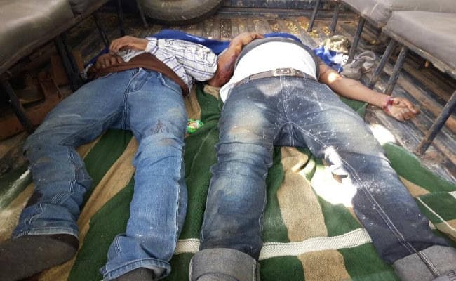 सिमडेगा के बानो में बोलेरो व बाइक में टक्कर, दो युवक मरे