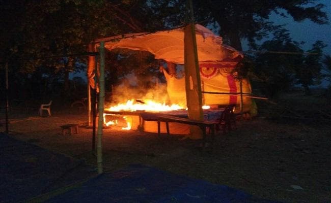 यज्ञ में विध्वंस : दो पक्षों के विवाद में पिपरा स्टेट के मालिक के बेटे की पीट-पीटकर हत्या