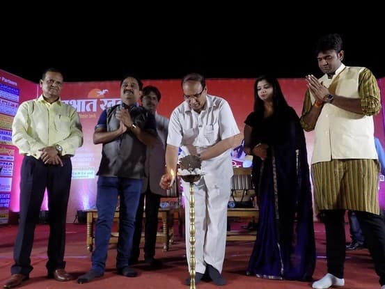 प्रभात खबर की पहल पर आरा में कवि सम्मेलन का आयोजन, देखें तसवीरें