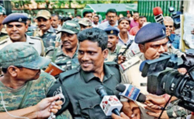 नक्सली कुंदन पाहन सरेंडर मामला : कोई अधिवक्ता नहीं लड़ेगा केस