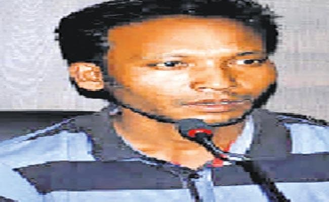 पति को लूट आशिक के साथ फरार हुई पत्नी