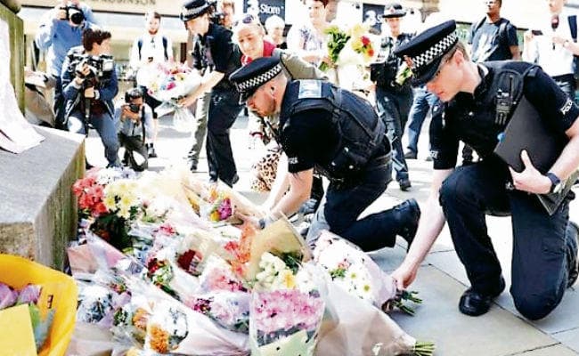 आतंक के साये में जीता ब्रिटेन